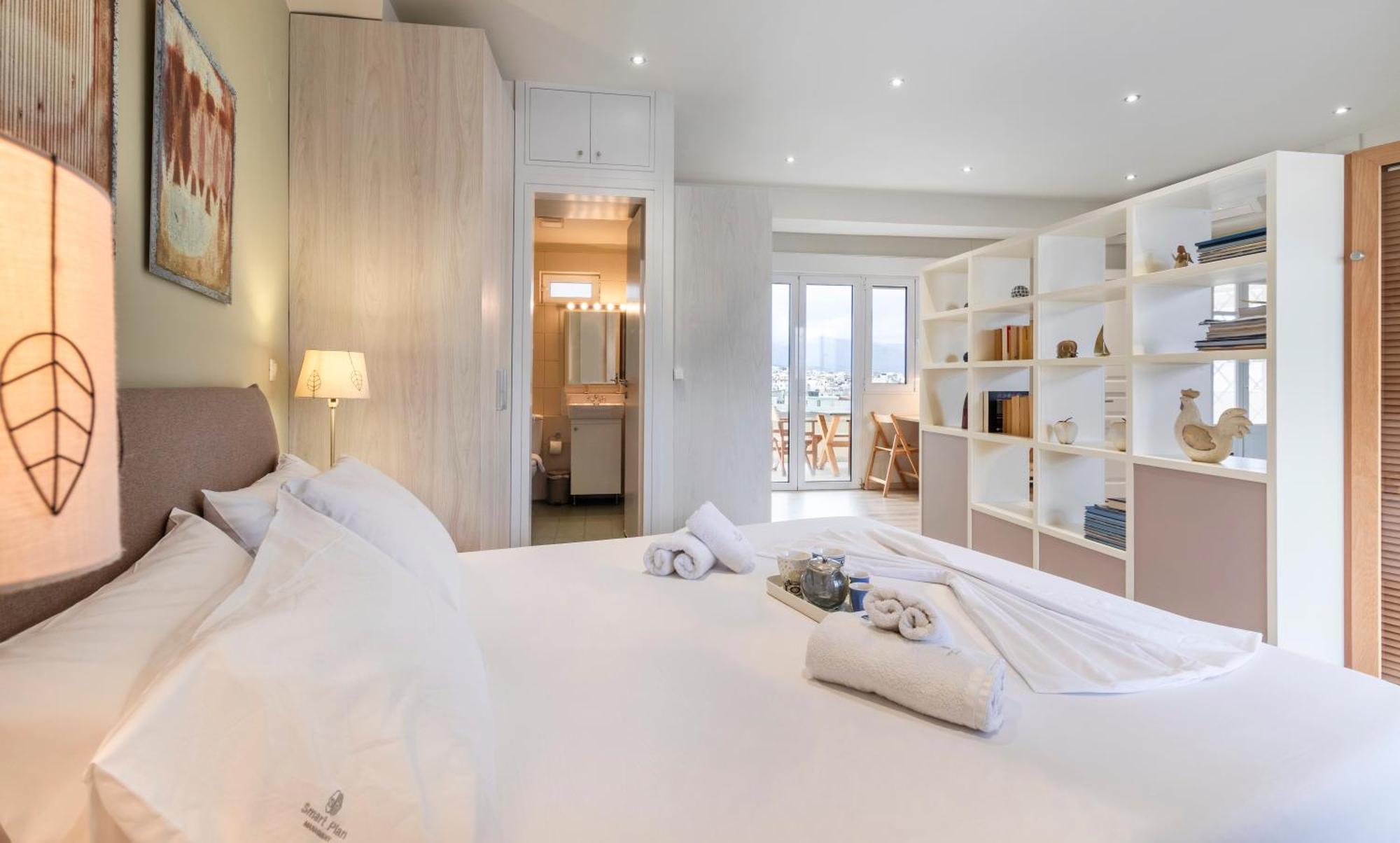 Appartement On Lionsquare With Sea And View